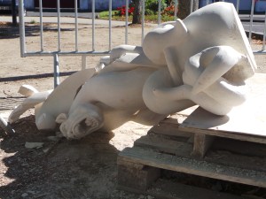 J'AI MAL!!  destruction, vandalisme